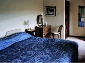 Bishopsdale Oast Bed & Breakfast Ashford  Exterior photo