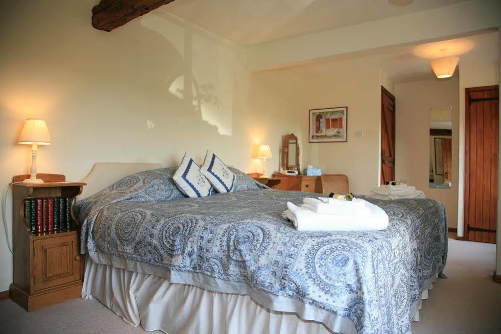Bishopsdale Oast Bed & Breakfast Ashford  Exterior photo